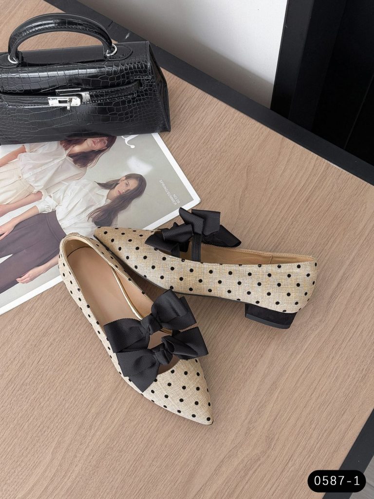 Flat Shoe Style 001