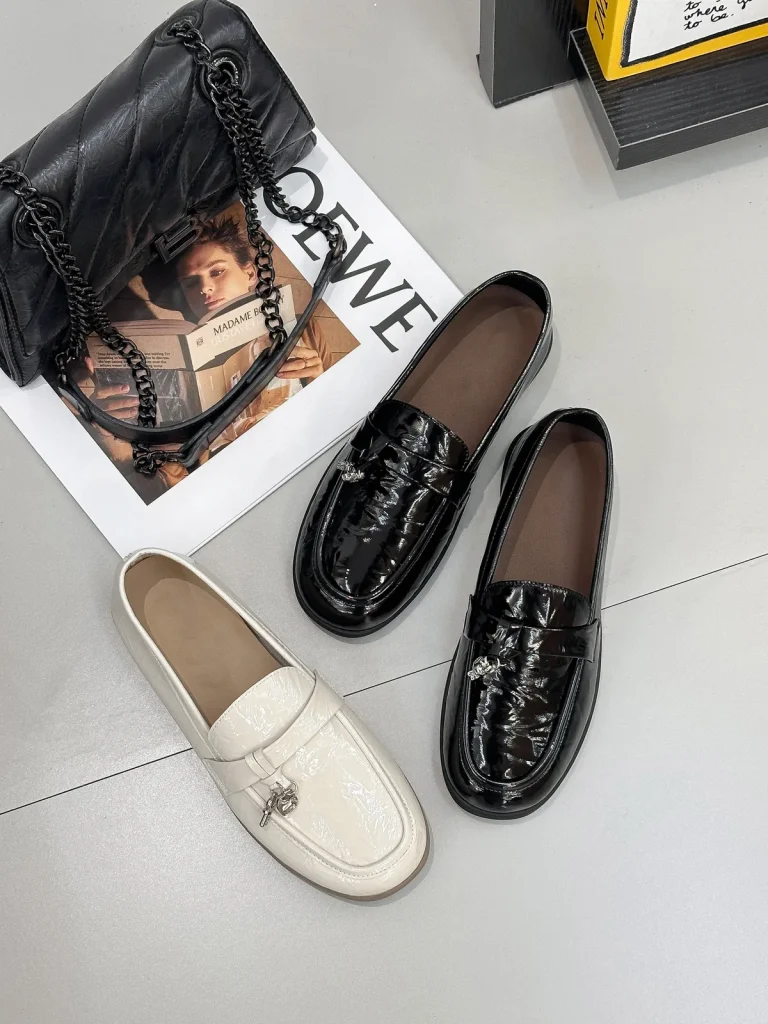 Loafer Style 042
