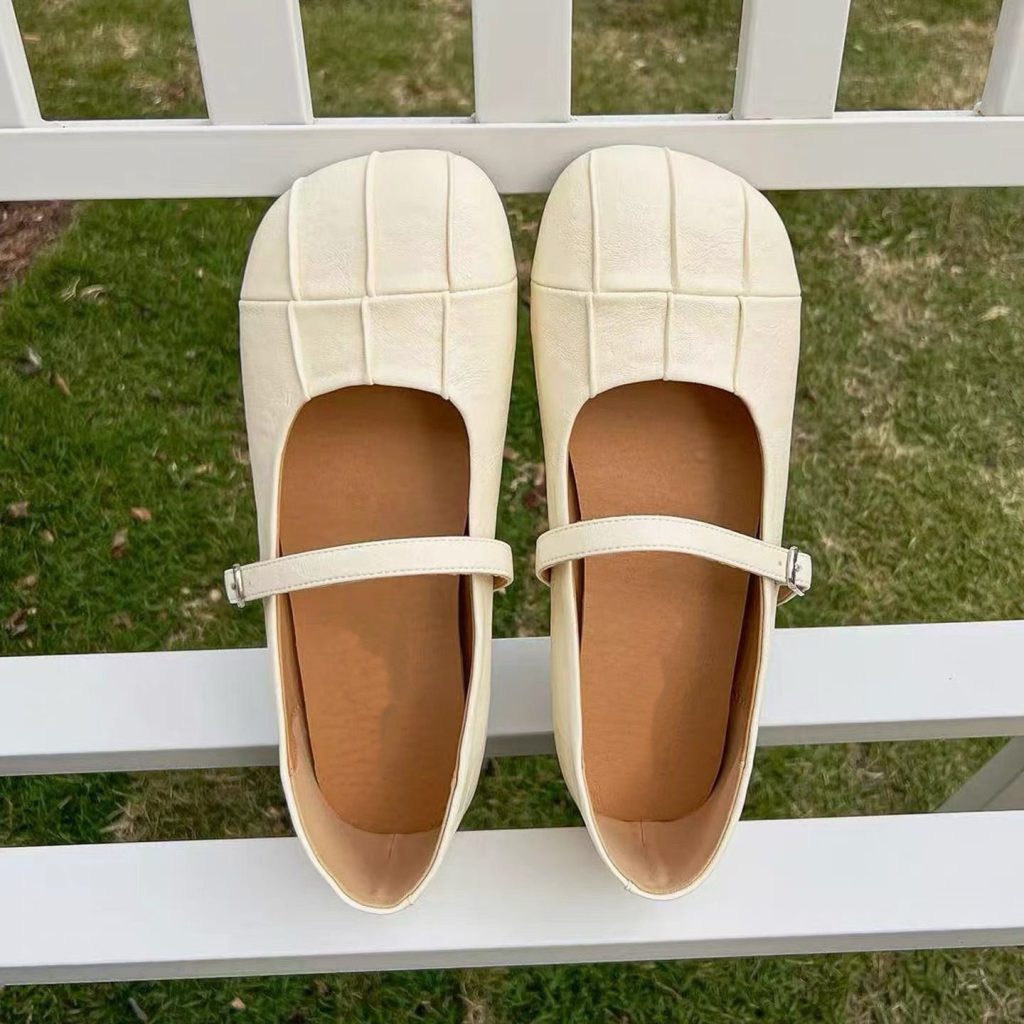 Mary Jane Shoe Style 022