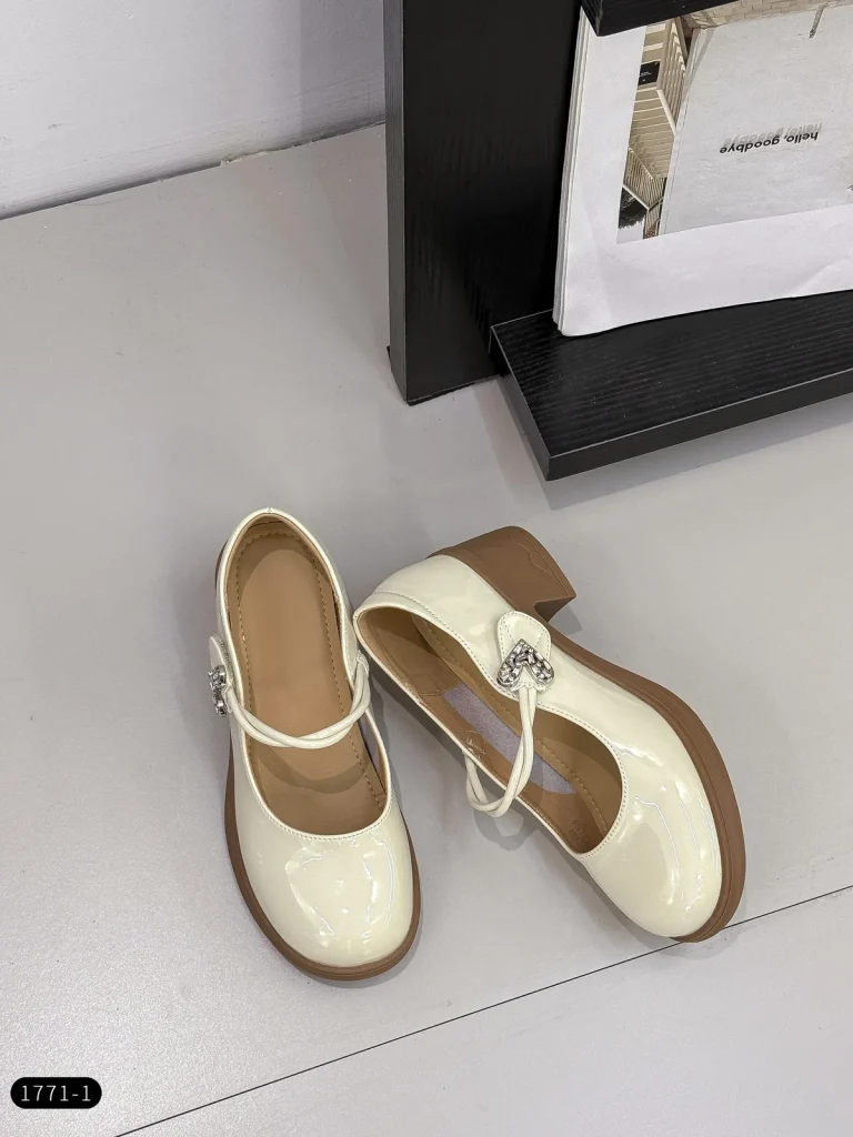 Mary Jane Shoe Style 053