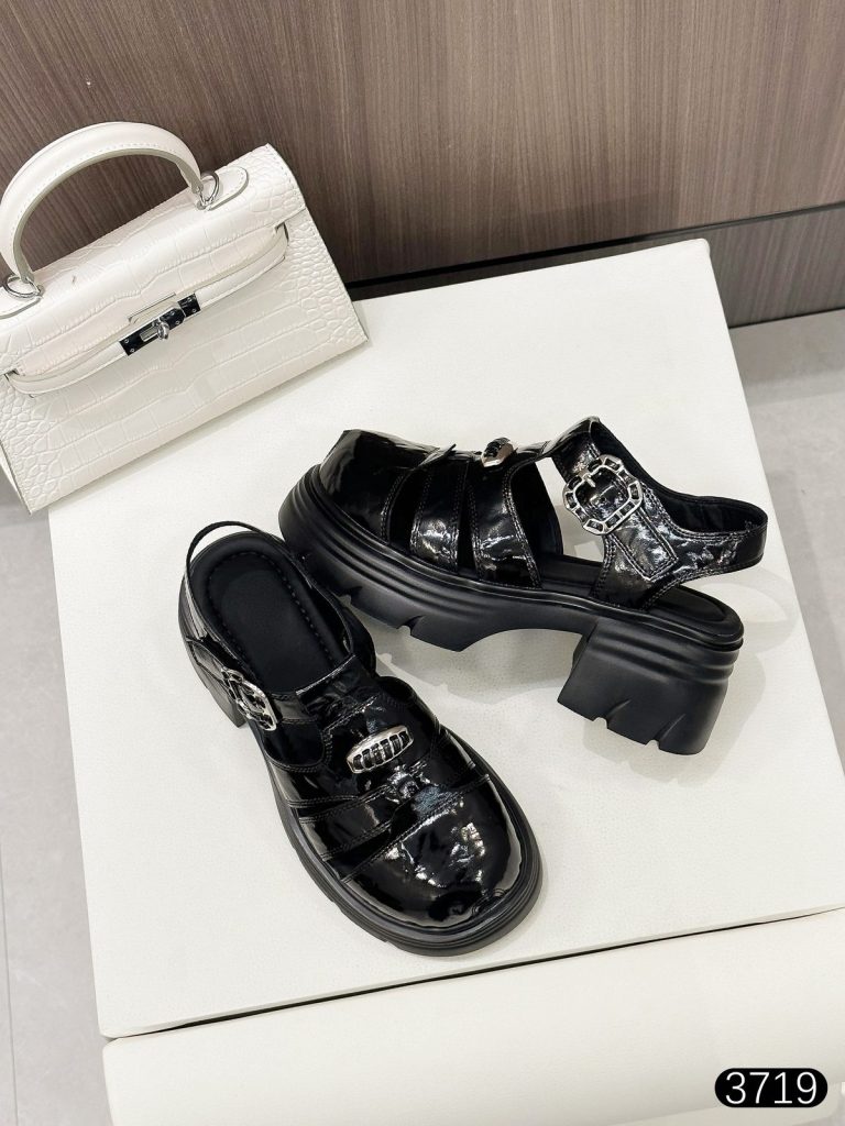 Sandal Style 010